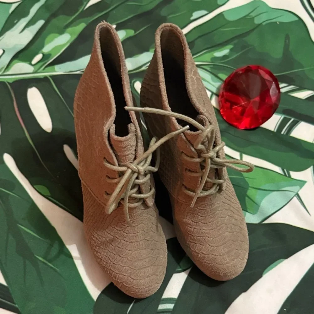 Rosegold Shoes step up